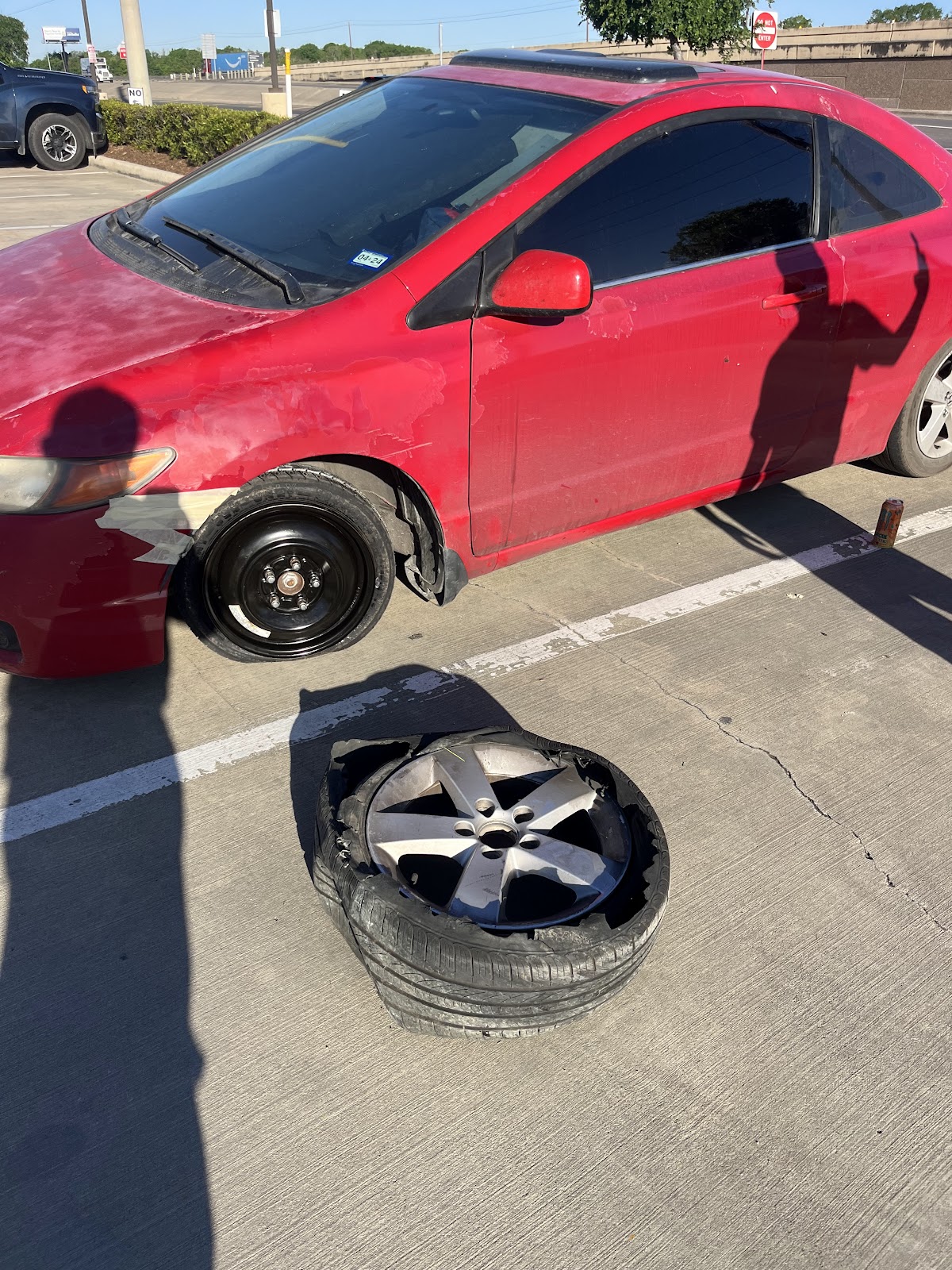 Truck Mobil Tire Shop service bay and tires